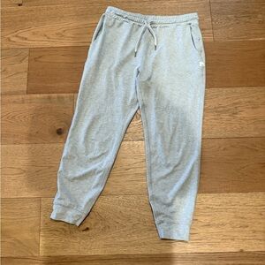 Vuori Women's Light Gray Ankle Pants